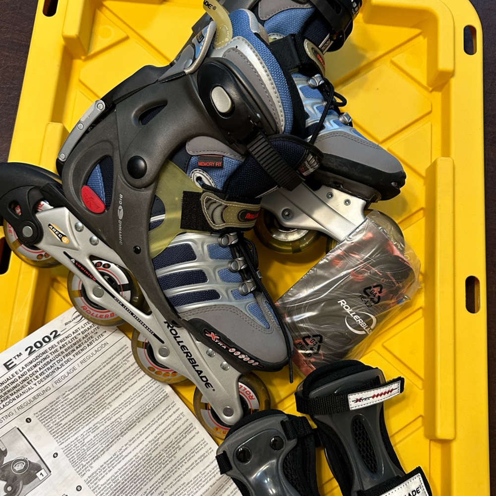 Rollerblades size 7 & wrist protector